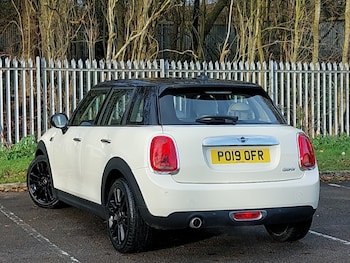 Used MINI Hatch 2019 for sale - 76924981: Photo
