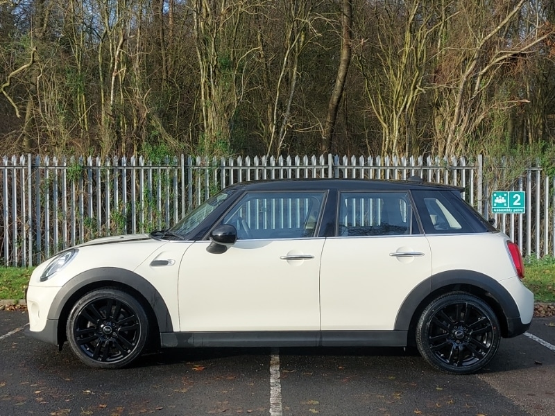 Used MINI Hatch 2019 for sale - 76924981: Photo 4