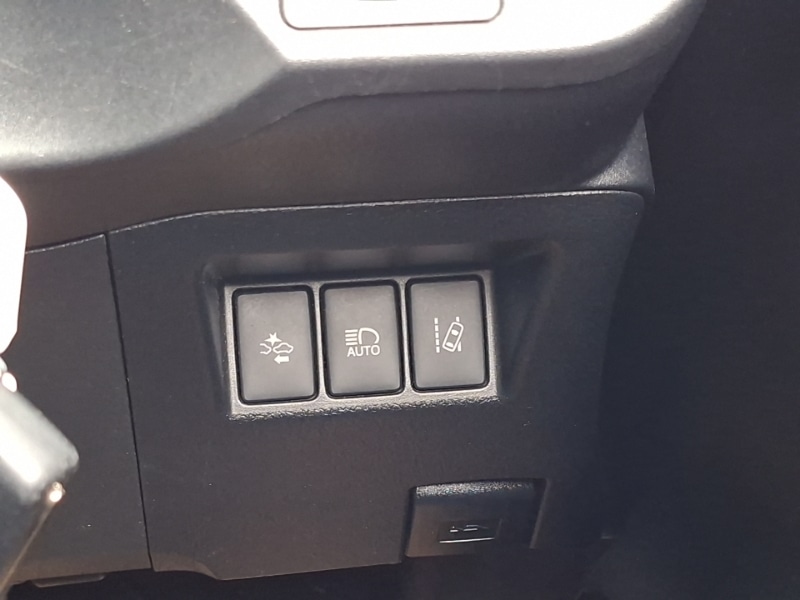 Used Toyota Yaris 2017 for sale - 77992510: Photo 12