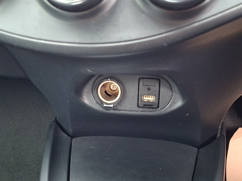 Used Toyota Yaris 2017 for sale - 77992510: Photo 19