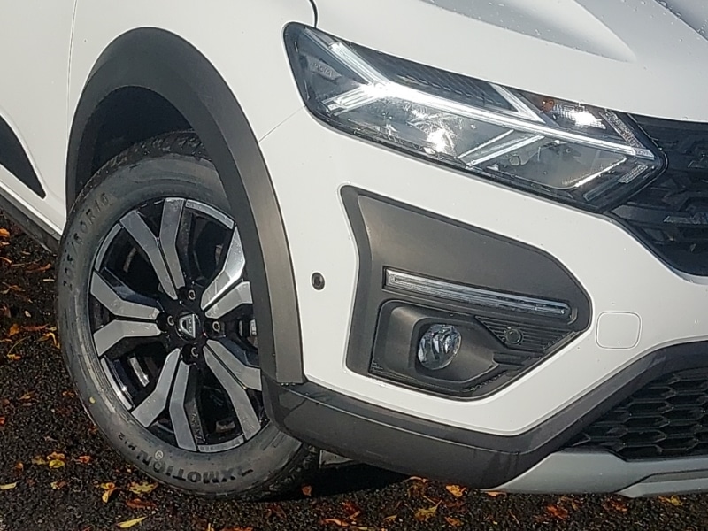 Used Dacia Sandero Stepway 2022 for sale - 76393128: Photo 9