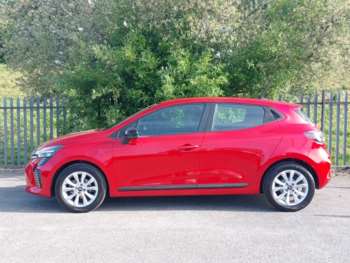 Used Renault Clio 2024 for sale - 74647293: Photo