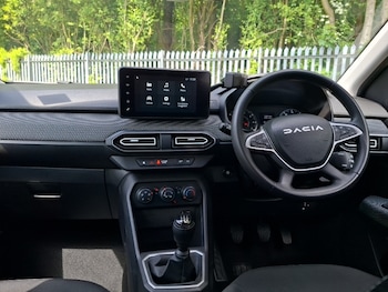 Used Dacia Sandero 2024 for sale - 78478107: Photo