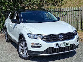 Used Volkswagen T-Roc 2019 for sale - 79505525: Photo