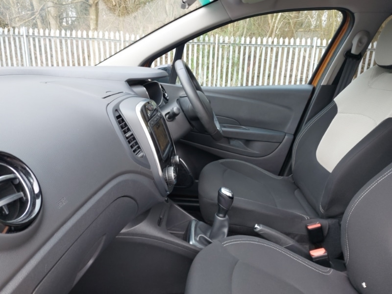 Used Renault Captur 2019 for sale - 77596739: Photo 5