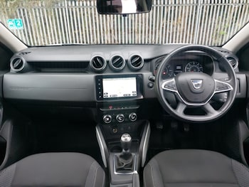 Used Dacia Duster 2022 for sale - 76165727: Photo