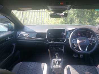 Used Volkswagen T-Roc 2022 for sale - 74919833: Photo