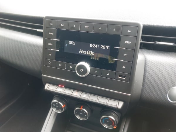 Used Renault Clio 2020 for sale - 76262040: Photo 16