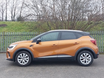 Used Renault Captur 2020 for sale - 77284205: Photo