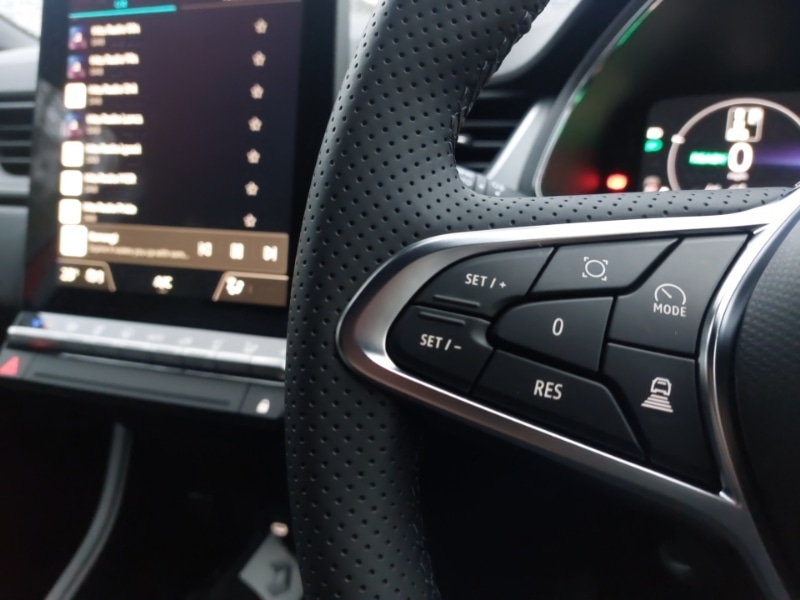 Used Renault Captur 2025 for sale - 76879825: Photo 19