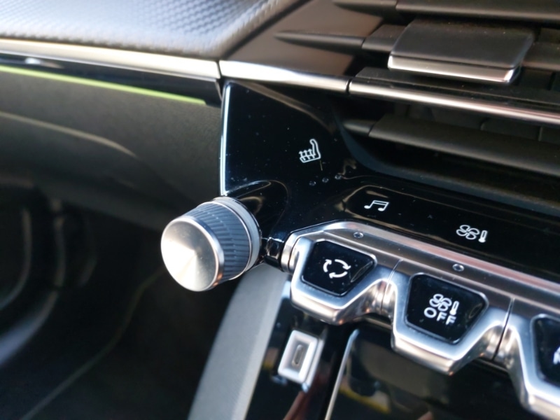 Used Peugeot 208 2022 for sale - 77933289: Photo 18