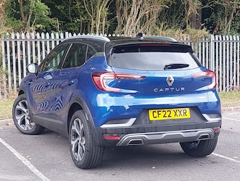 Used Renault Captur 2022 for sale - 75668795: Photo