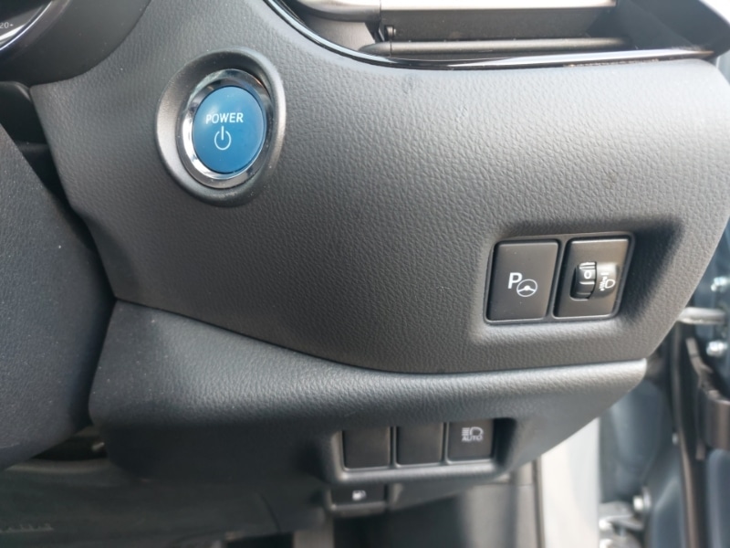 Used Toyota C-HR 2023 for sale - 77761019: Photo 15