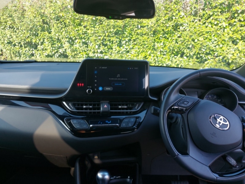 Used Toyota C-HR 2023 for sale - 77761019: Photo 2