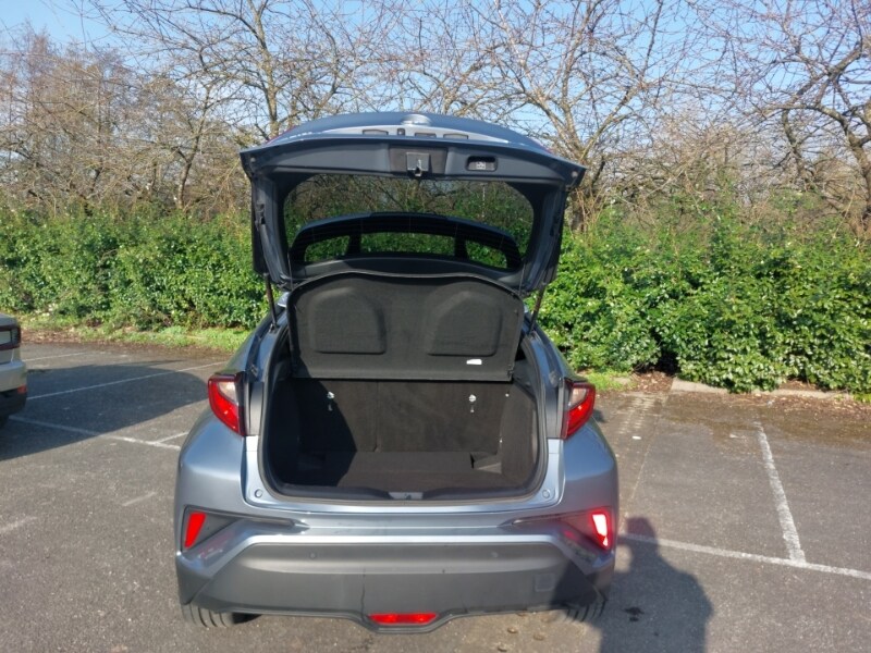 Used Toyota C-HR 2023 for sale - 77761019: Photo 8