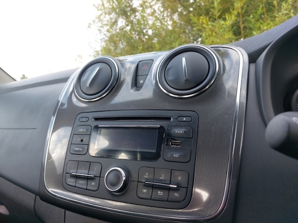 Used Dacia Sandero Stepway 2019 for sale - 76325380: Photo 7