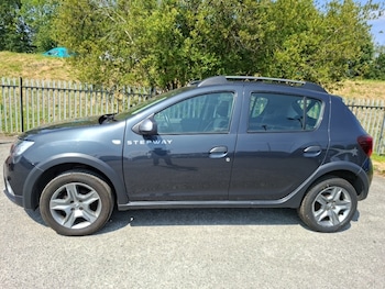 Used Dacia Sandero Stepway 2019 for sale - 79242818: Photo