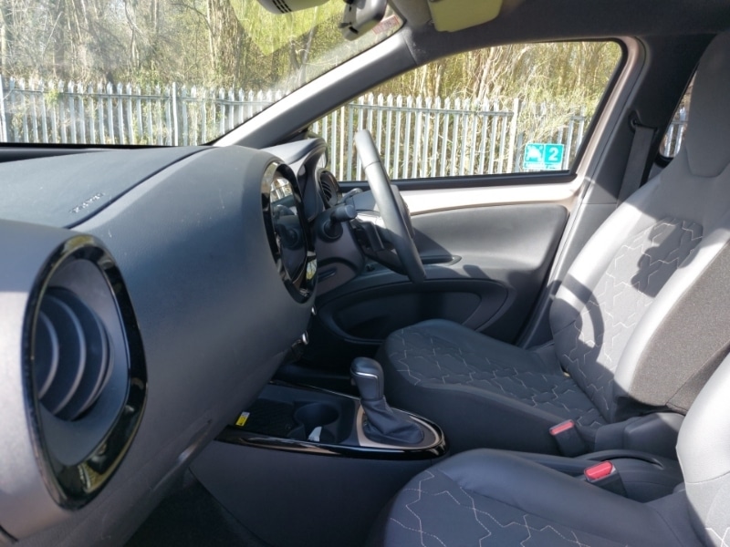 Used Toyota Aygo X 2023 for sale - 77933279: Photo 5