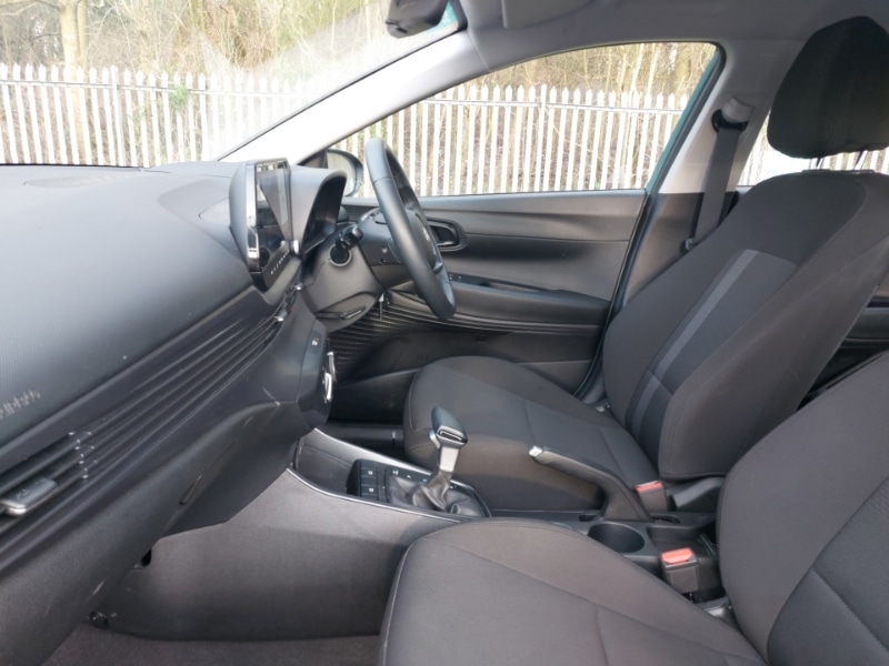 Used Hyundai i20 2025 for sale - 77299635: Photo 5