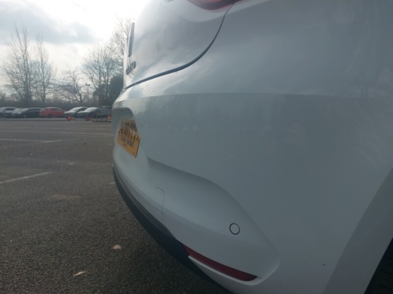 Used Renault Clio 2020 for sale - 77760998: Photo 12