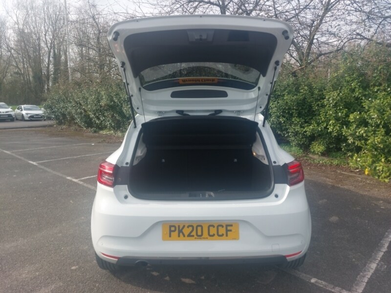 Used Renault Clio 2020 for sale - 77760998: Photo 8