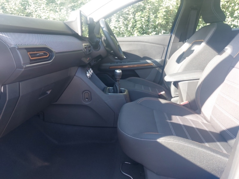 Used Dacia Sandero Stepway 2022 for sale - 76052427: Photo 5