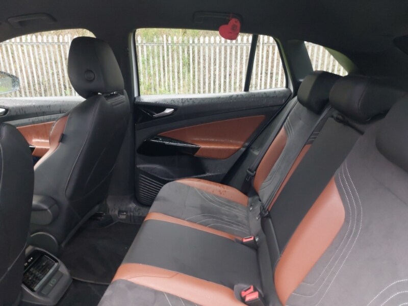 Used Volkswagen ID.4 2021 for sale - 76947198: Photo 6