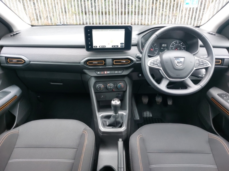 Used Dacia Sandero Stepway 2022 for sale - 76860722: Photo 2