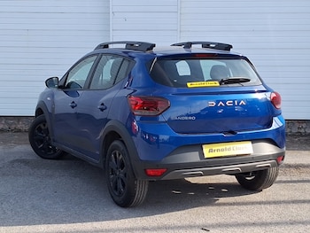 Used Dacia Sandero Stepway 2024 for sale - 79517192: Photo