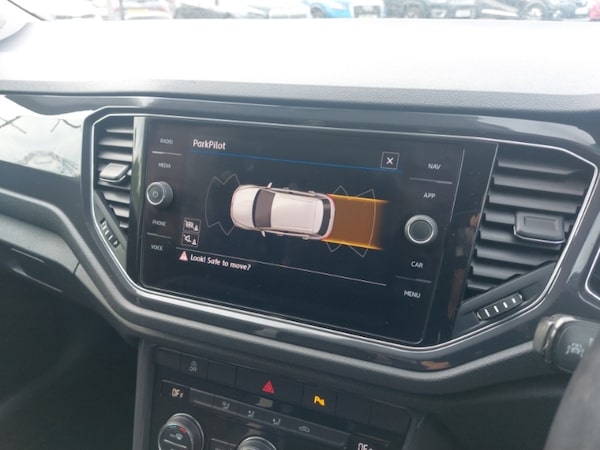 Used Volkswagen T-Roc 2018 for sale - 75558511: Photo 15