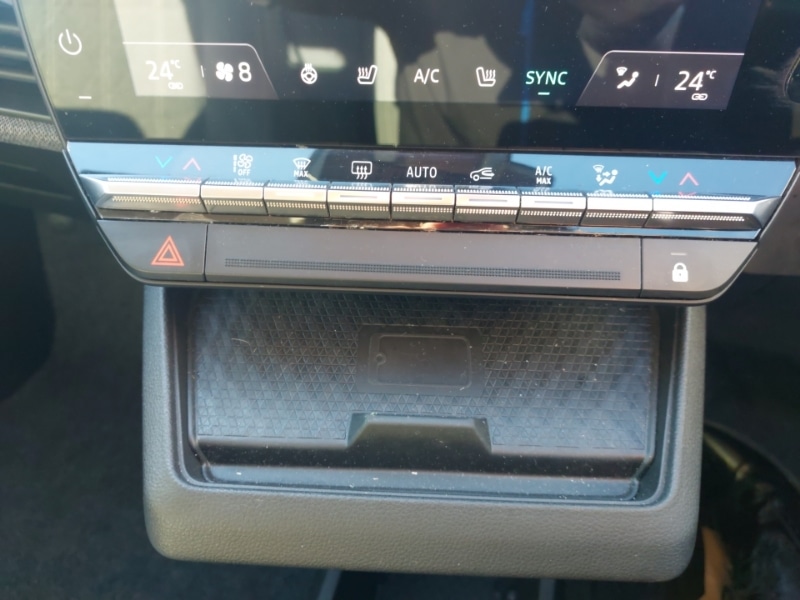 Used Renault Megane E Tech 2023 for sale - 76053648: Photo 14
