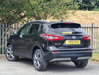 Used Nissan Qashqai 2019 for sale - 79061101: Photo