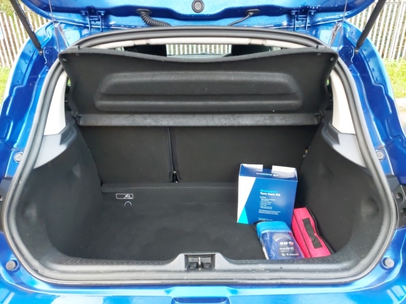 Used Renault Clio 2018 for sale - 76656679: Photo 8