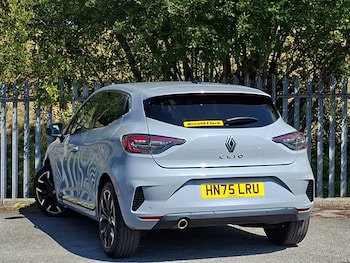 Used Renault Clio 2025 for sale - 79153123: Photo