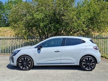 Used Renault Clio 2025 for sale - 79153123: Photo
