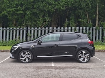 Used Renault Clio 2023 for sale - 78595095: Photo