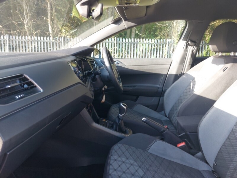 Used Volkswagen Polo 2024 for sale - 76393132: Photo 5