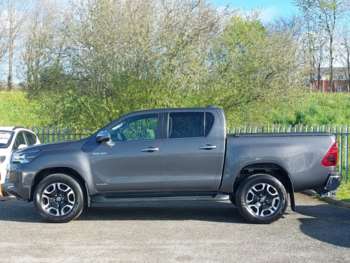 Used Toyota Hilux 2023 for sale - 74633591: Photo