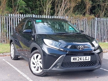 2024 - 1.0 VVT-i Pure 5dr