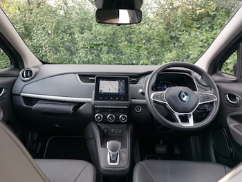 Used Renault Zoe 2020 for sale - 76515229: Photo