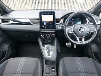 Used Renault Captur 2023 for sale - 75914175: Photo