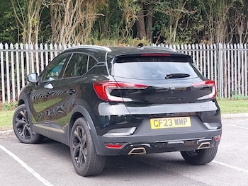 Used Renault Captur 2023 for sale - 75914175: Photo