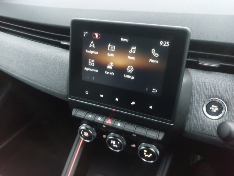 Used Renault Clio 2024 for sale - 77183634: Photo 16