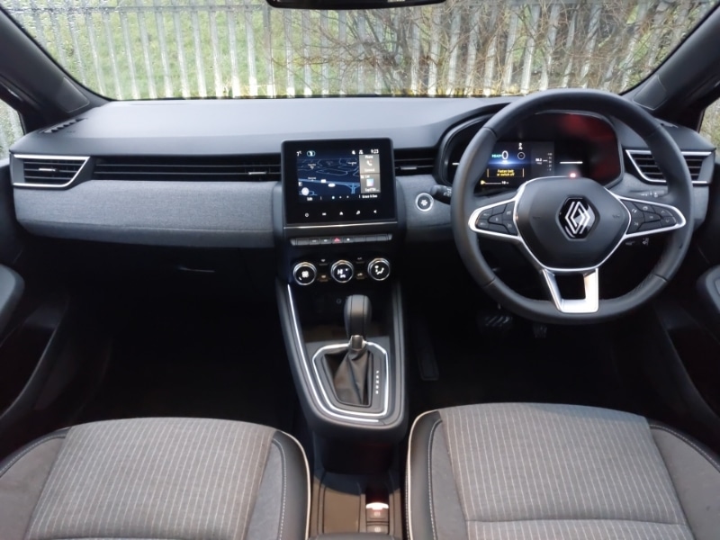 Used Renault Clio 2024 for sale - 77183634: Photo 2