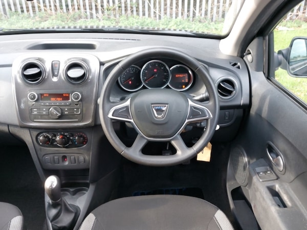 Used Dacia Sandero Stepway 2020 for sale - 76309059: Photo 7