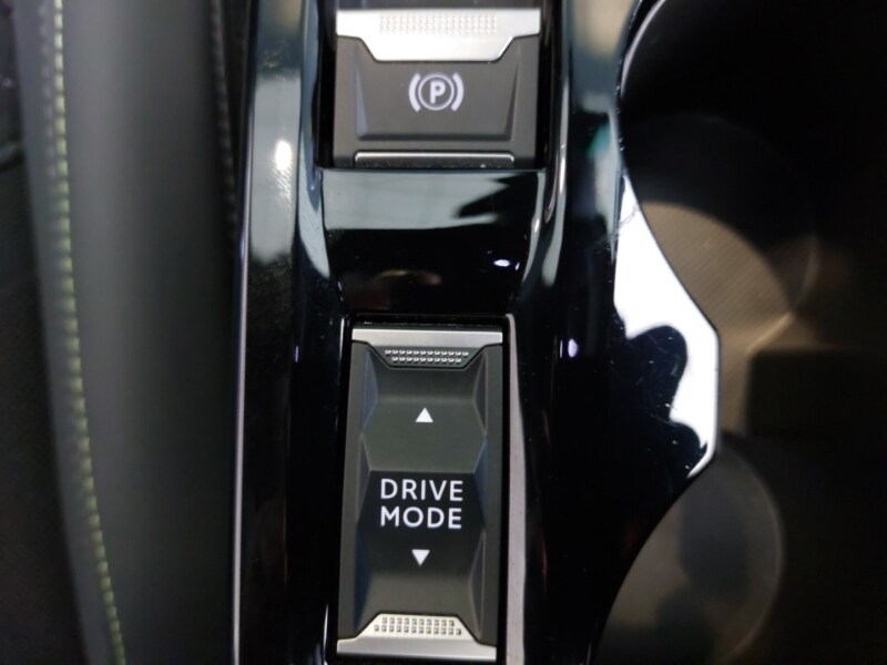 Used Peugeot 2008 2022 for sale - 76614099: Photo 18