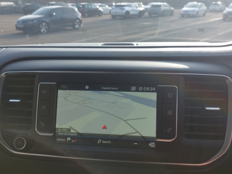 Used Peugeot Traveller 2018 for sale - 77761010: Photo 16