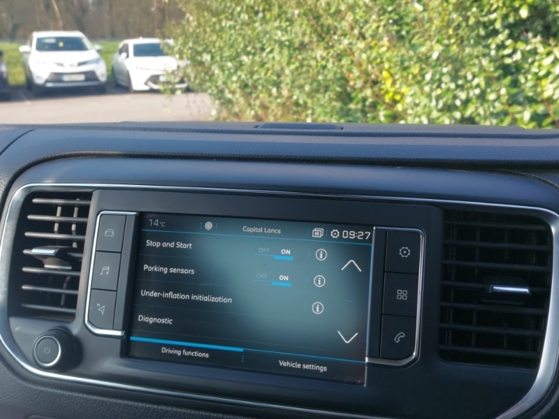 Used Peugeot Traveller 2018 for sale - 77761010: Photo 7