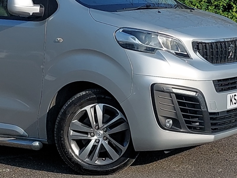 Used Peugeot Traveller 2018 for sale - 77761010: Photo 9