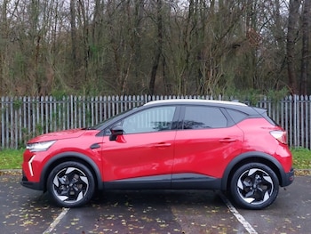 Used Renault Captur 2025 for sale - 77183624: Photo